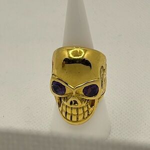 Gold Plated 925 Sterling Silver Skull Ring with Amethyst Eyes